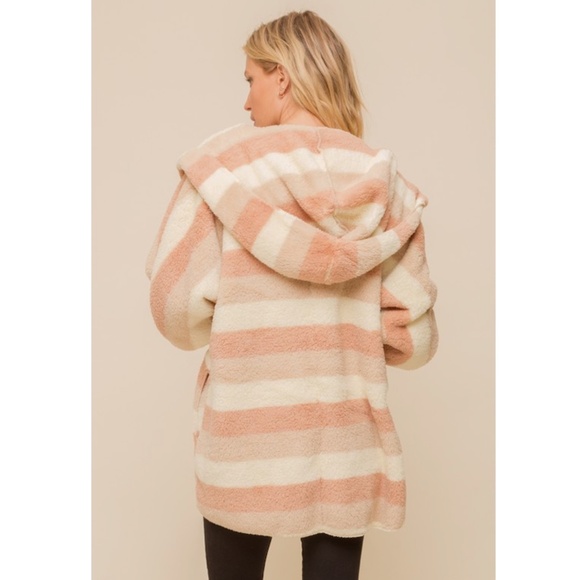 Hem & Thread Striped Cream and Tan Jacket - Picture 3 of 4